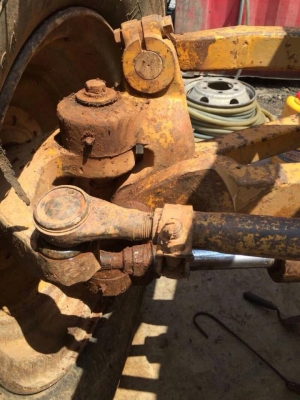 ขายรถเกรด CAT 140G 72V   s/n2,568รถสวยพร้อมใช้เอกสารพร้อมราคา 1,650,000 090-772-3710 090-772-3708