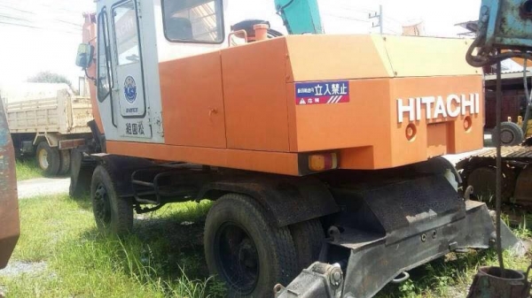 ขายรถแบคโฮล้อยาง HITACHI WH-051 รถสวยพร้อมใช้ราคา 550,000 090-772-3710 090-772-3708 ขายรถแบคโฮล้อยาง HITACHI WH-051 รถสวยพร้อมใช้ราคา 550,000 090-772-3710 090-772-3708