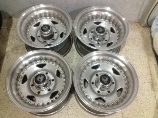 ล้อเเท้ CENTERLINE ฝาจีบขอบ15กว้าง8นิ้วหน้าตื้นหลังลึกเก่าญี่ีปุ่นเเท้สภาพสวยเดิมๆ