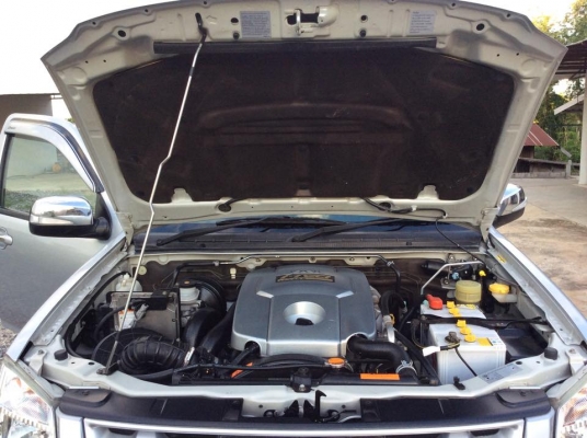 รถ ISUSU DMAX Platinum SLX เครื่อง 2.5  ปี 2011