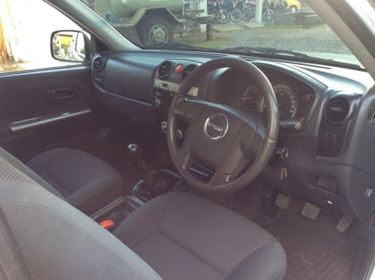 รถ ISUSU DMAX Platinum SLX เครื่อง 2.5  ปี 2011