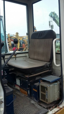 ขายรถแบคโฮ KOMATSU pc20-6 เก่านอกแท้มีหัวเก๋งเอกสารอินวอยท์