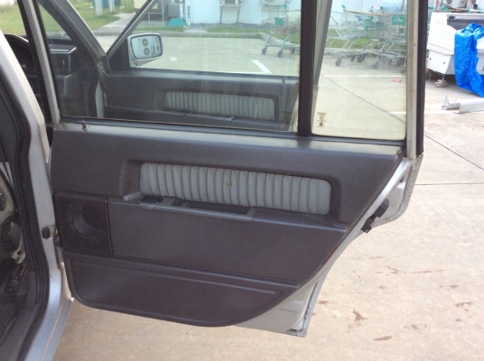 ขายรถ Volvo 940 GLE ปี94 เครื่องเดิม เกียร์ออโต้ ติดแก๊สLPG เพาเวอร์ ไฟฟ้าทั้งคัน ภายในสวยๆสะอาดเบาะ
