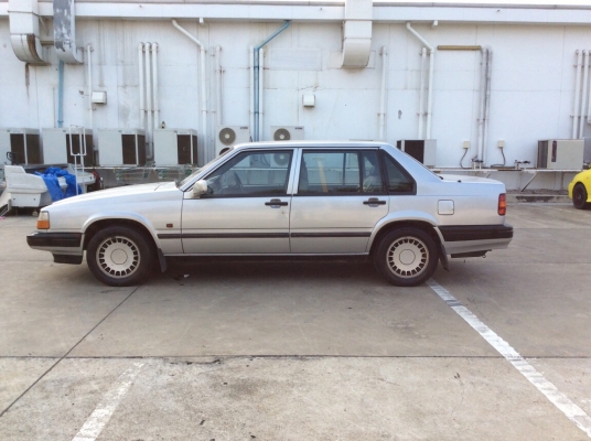 ขายรถ Volvo 940 GLE ปี94 เครื่องเดิม เกียร์ออโต้ ติดแก๊สLPG เพาเวอร์ ไฟฟ้าทั้งคัน ภายในสวยๆสะอาดเบาะ