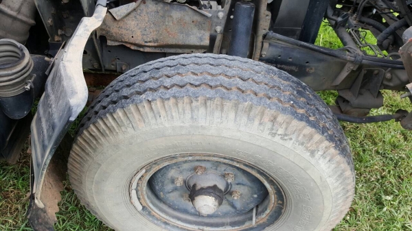 ขายรถบรรทุก 4 ล้อ ISUZU NKR55EX1S ปี 38 เครื่อง 4JB1 88 แรงม้า คัสซีสวยตลอดเส้น ทะเบียนพร้อมโอน