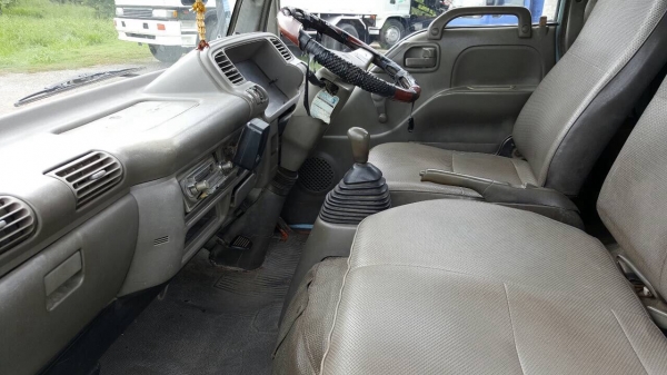 ขายรถบรรทุก 4 ล้อ ISUZU NKR55EX1S ปี 38 เครื่อง 4JB1 88 แรงม้า คัสซีสวยตลอดเส้น ทะเบียนพร้อมโอน