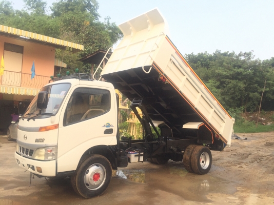 ขาย HINO DUTRO 136 HP TURBO INTERCOOLER