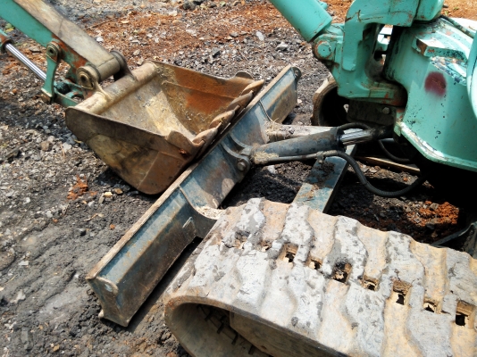 ขายรถแบคโฮ YANMAR B50 เอกสารอินวอย ราคา 430000