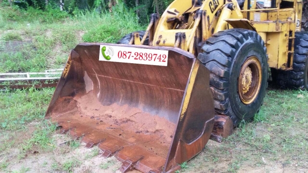 ขายรถตักล้อยาง CAT 966C