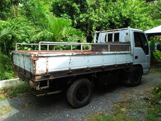 ขายกระบรรทุก 4 ล้อ