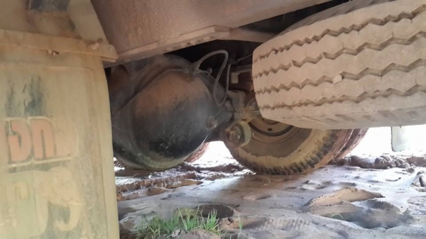 ขาย10ล้อ2เพลาแท่นต่ำอีซูซุ DECA210 แชชซีสวยเครื่องดี หัวเดิม ระบบหางกระบอกไฮดรอลิกซ์ลากรถเกี่ยวข้าว ขาย10ล้อ2เพลาแท่นต่ำอีซูซุ DECA210 แชชซีสวยเครื่องดี หัวเดิม ระบบหางกระบอกไฮดรอลิกซ์ลากรถเกี่ยวข้าว