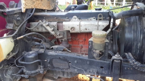 ขาย10ล้อ2เพลาแท่นต่ำอีซูซุ DECA210 แชชซีสวยเครื่องดี หัวเดิม ระบบหางกระบอกไฮดรอลิกซ์ลากรถเกี่ยวข้าว ขาย10ล้อ2เพลาแท่นต่ำอีซูซุ DECA210 แชชซีสวยเครื่องดี หัวเดิม ระบบหางกระบอกไฮดรอลิกซ์ลากรถเกี่ยวข้าว