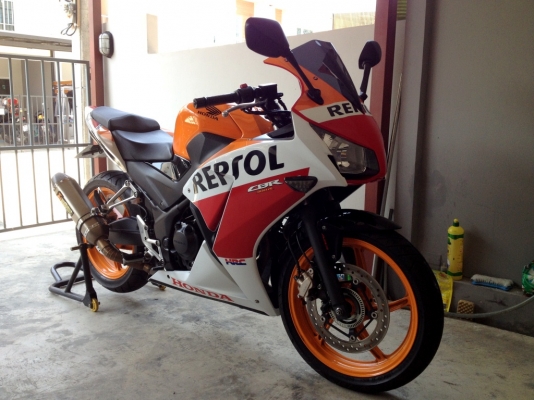 ขาย CBR300 r ปี2014 สภาพสวย วิ่งน้อย ท่อแต่ง ราคา 103000 บาท ต่อรองได้