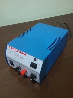 หม้อแปลง SPECTRUM input 220 v.  out 6 - 12 v ขนาด5A.