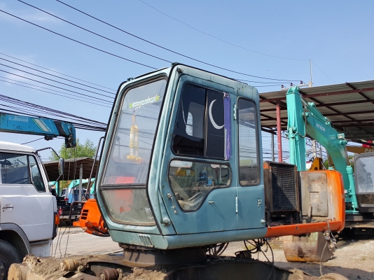 ขายด่วน หัวเก๋งHITACHI EX200-2