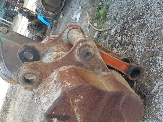 ขายด่วน บุ้งกี๋HITACHI