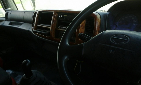 หกล้อ ฮีโน่ FG1JJPPA212 ปี47 บรรทุกพื้นเรียบ สภาพดีสวยกริบ ยาว 7.20ม เล่มพร้อมโอน ราคา 870,000 ต่อรองได้ครับ หกล้อ ฮีโน่ FG1JJPPA212 ปี47 บรรทุกพื้นเรียบ สภาพดีสวยกริบ ยาว 7.20ม เล่มพร้อมโอน ราคา 870,000 ต่อรองได้ครับ