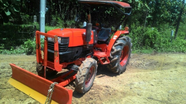 L4508DIสภาพดีจะทำสีล้อใหม่เพิ่มอีกเครื่องเกียรดีมากตัวเปล่าขายกันถูกเพียง320000