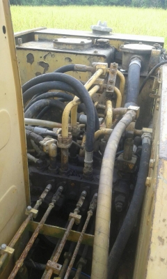 ขายรถแบคโฮ KOMATSU PC120-3 เครื่องเสียต้องเปลี่ยนเครื่องใหม่ ราคา 250000