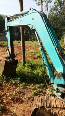 ขายรถแบคโฮ KOMATSU PC40-7 มีเก๋ง แอร์พร้อม ราคา 350000