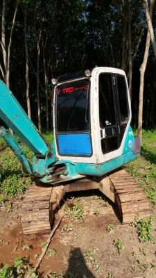 ขายรถแบคโฮ KOMATSU PC40-7 มีเก๋ง แอร์พร้อม ราคา 350000