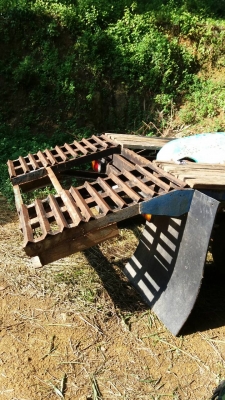 ขายรถบรรทุก 6 ล้อเทรลเลอร์ ISUZU 100 แรงม้า เอกสารเล่มทะเบียนพร้อม ราคา 125000