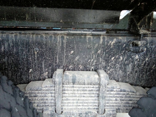 ขายรถบรรทุก 10 ล้อโม่ปูน NISSAN กับ HINO ZM 303 โม่ 6 คิว 2 เพลา ราคาคันละ 750000