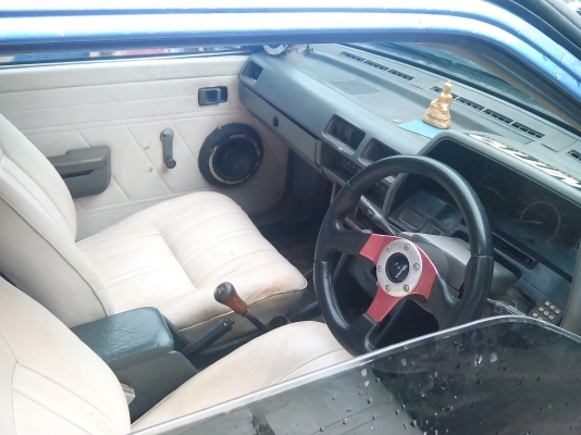 นิสัน ซันนี่