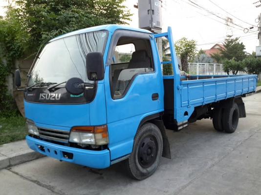 ขาย 6 ล้อ ISUZU ELF 110แรง