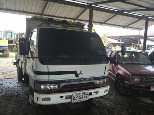 ขาย6ล้อMITSUBISHI CANTER เครื่อง4D3 100แรง