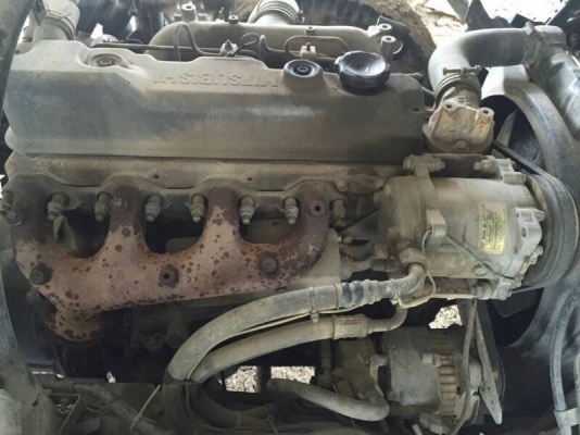 ขาย6ล้อMITSUBISHI CANTER เครื่อง4D3 100แรง