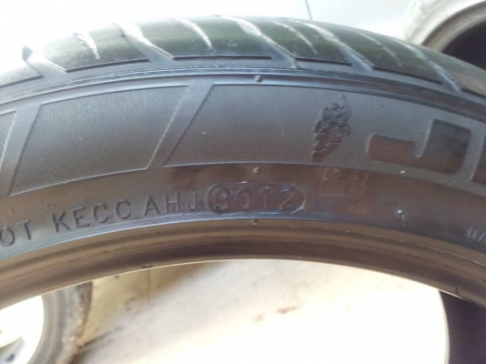 ขายยาง JINYU 225 45 18 ปี 12 (มีคู่เดียว)