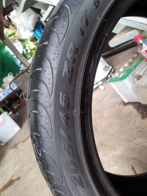 ขายยาง PIRELLI 205 45 17 ปี 12 มีคู่เดียว