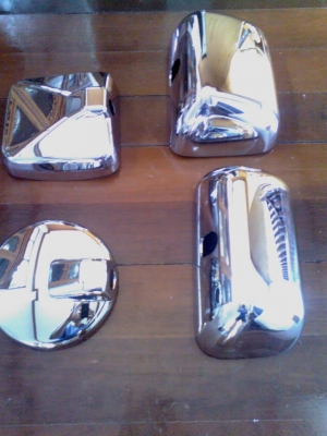 ขายฝาครอบกระจก hino mega ชุบโครเมี่ยม