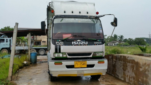 ขายรถบรรทุก 10 ล้อรั้วไม้ ISUZU DECA 195 แรงม้าปี 2543 ราคา 870000