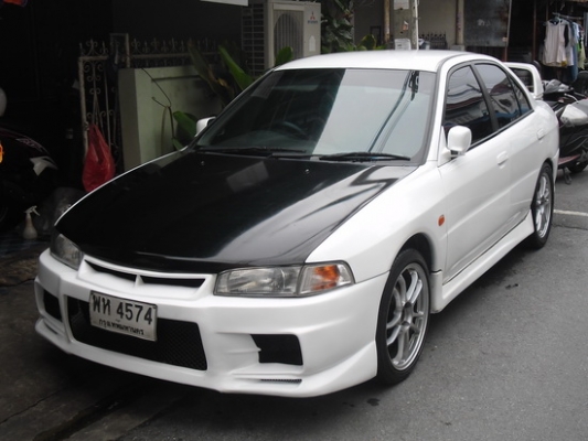 ขายมิตซู ท้ายเบนซ์ 1.8 SEi (ตัวท็อป)ออโต้ชุดแต่งรอบคัน แม็ก17เบาะหนัง พร้อมใช้