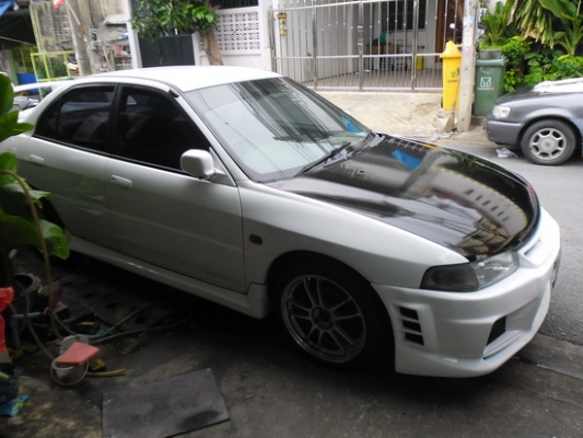 ขายมิตซู ท้ายเบนซ์ 1.8 SEi (ตัวท็อป)ออโต้ชุดแต่งรอบคัน แม็ก17เบาะหนัง พร้อมใช้