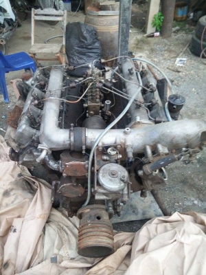 ขาย เครื่องเรือดูดทราย Heno EF300 V8 สภาพตามรูป พร้อมใช้งาน