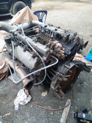 ขาย เครื่องเรือดูดทราย Heno EF300 V8 สภาพตามรูป พร้อมใช้งาน