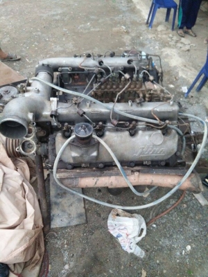 ขาย เครื่องเรือดูดทราย Heno EF300 V8 สภาพตามรูป พร้อมใช้งาน