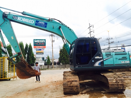 ขายรถแบคโฮ KOBELCO sk200-8 YN-12super 7,xxx ชม.ไฟฟ้าครบเอกสารพร้อมราคา 1,950,000 090-772-3710 090-772-3708 ขายรถแบคโฮ KOBELCO sk200-8 YN-12super 7,xxx ชม.ไฟฟ้าครบเอกสารพร้อมราคา 1,950,000 090-772-3710 090-772-3708