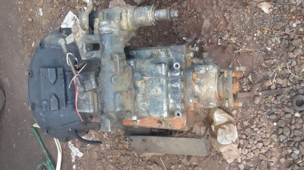 เกียร์ ISUZU 8รอบ2พร้อมเกียร์ฝาก