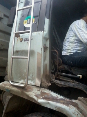 10ล้อดั้ม 240แรง นางฟ้าแท้ๆIsuzu FXZ23NFPF R-3603xxx มีระบบลากพ่วง...เล่มพร้อม