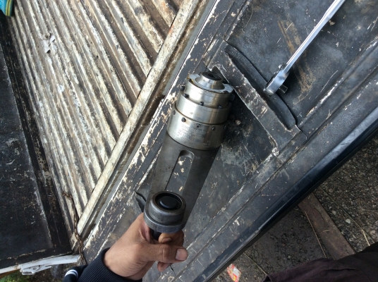 Manul torque multlpliers  England