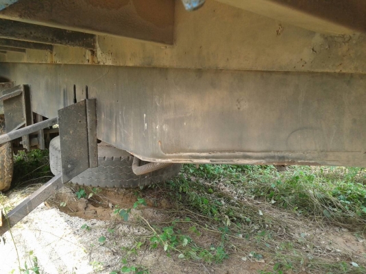 ขายหางพ่วง ดั้ม สามมิต  2  เพลา. ปี 49    สนใจติดต่อ  081 - 6079515