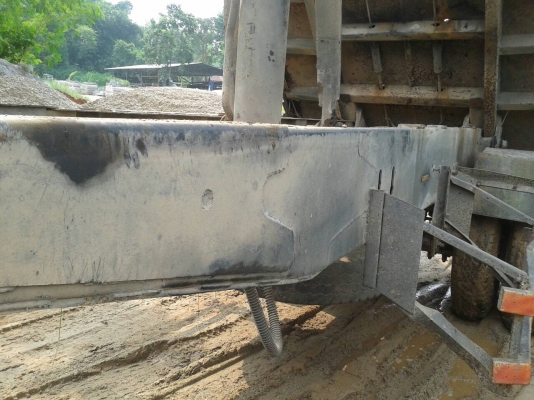 ขายหางพ่วง ดั้ม สามมิต  2  เพลา. ปี 49    สนใจติดต่อ  081 - 6079515