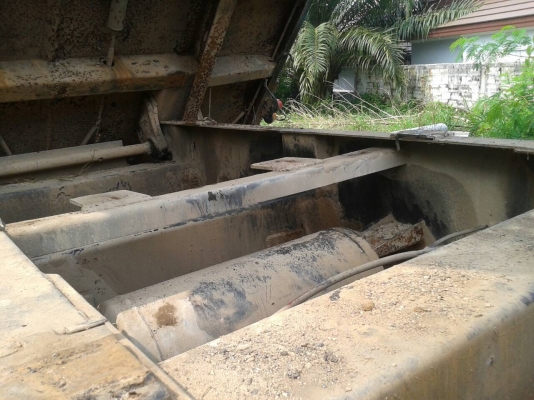 ขายหางพ่วง ดั้ม สามมิต  2  เพลา. ปี 49    สนใจติดต่อ  081 - 6079515