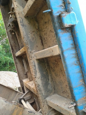 ขายหางพ่วง ดั้ม สามมิต  2  เพลา. ปี 49    สนใจติดต่อ  081 - 6079515