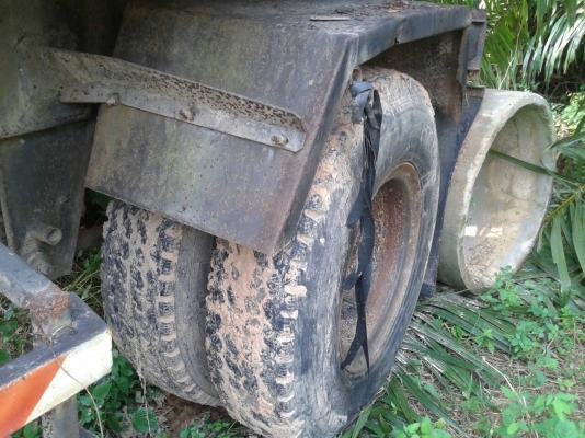 ขายหางพ่วง ดั้ม สามมิต  2  เพลา. ปี 49    สนใจติดต่อ  081 - 6079515