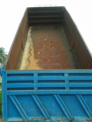 ขายหางพ่วง ดั้ม สามมิต  2  เพลา. ปี 49    สนใจติดต่อ  081 - 6079515